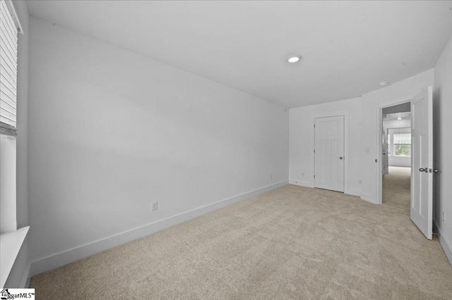 525 W Norvell Court, Spartanburg, SC 29307