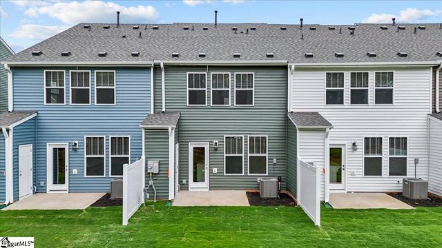 525 W Norvell Court, Spartanburg, SC 29307