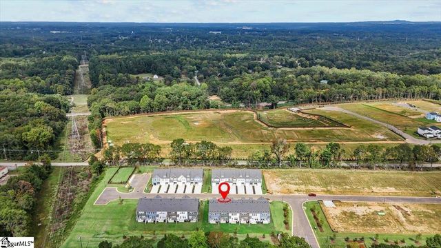 525 W Norvell Court, Spartanburg, SC 29307