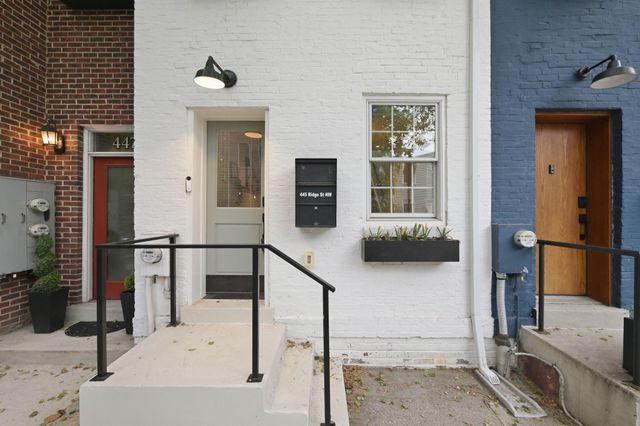 445 RIDGE ST NW, Washington, DC 20001