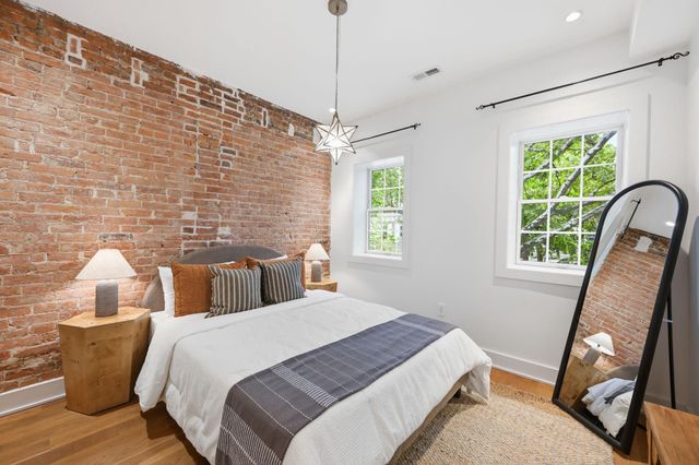 445 RIDGE ST NW, Washington, DC 20001