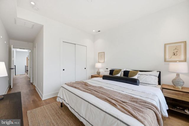 445 RIDGE ST NW, Washington, DC 20001