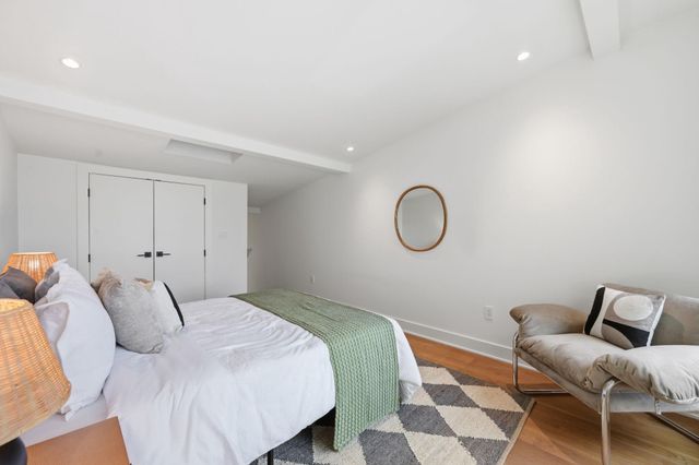 445 RIDGE ST NW, Washington, DC 20001