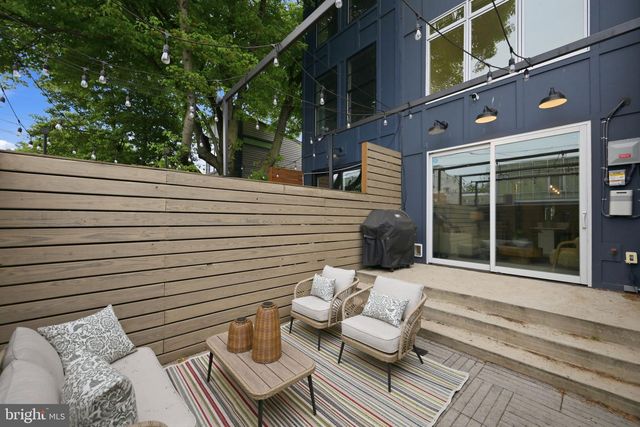 445 RIDGE ST NW, Washington, DC 20001