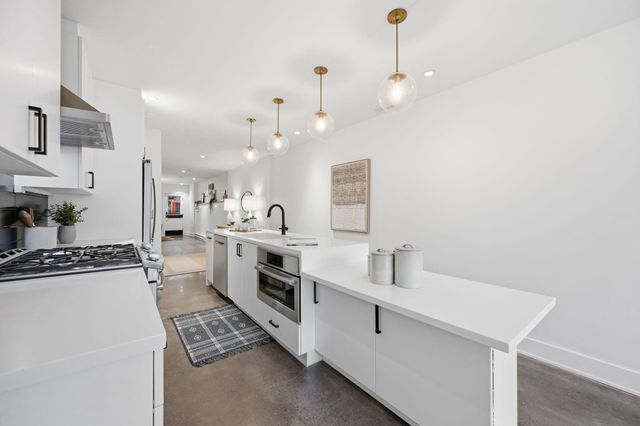 445 RIDGE ST NW, Washington, DC 20001