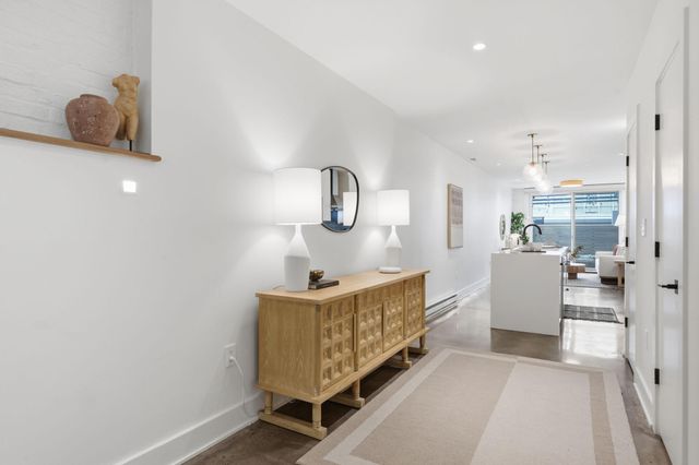 445 RIDGE ST NW, Washington, DC 20001