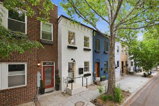 445 RIDGE ST NW, Washington, DC 20001