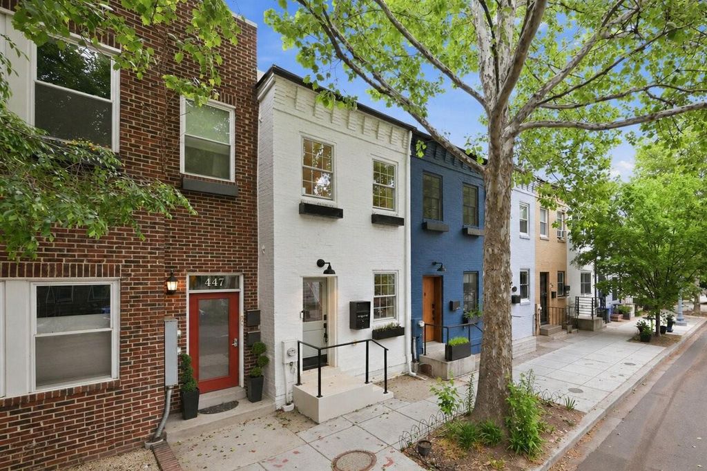 445 RIDGE ST NW, Washington, DC 20001