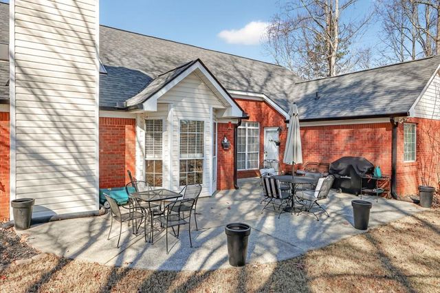 5926 Clipper Bay, Flowery Branch, GA 30542