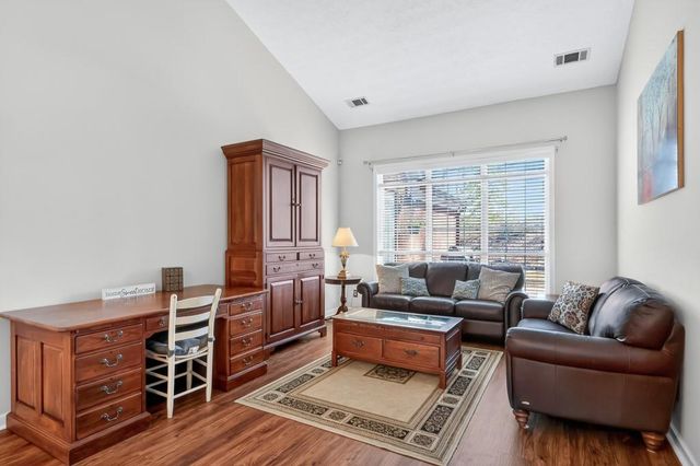 5926 Clipper Bay, Flowery Branch, GA 30542