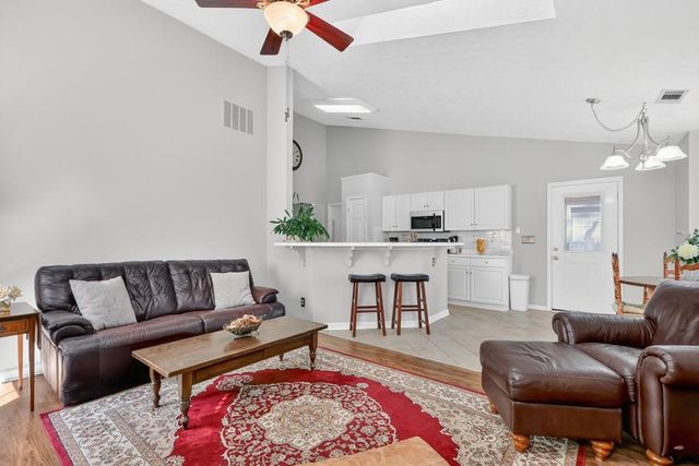 5926 Clipper Bay, Flowery Branch, GA 30542