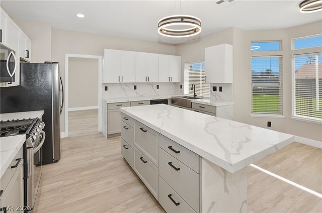 747 Canyon Crest Drive, Las Vegas, NV 89123