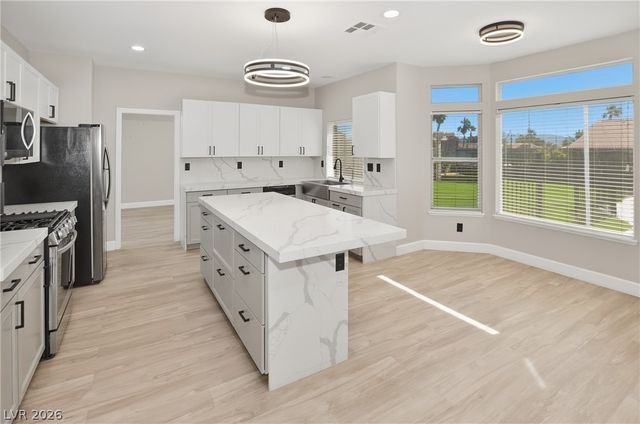 747 Canyon Crest Drive, Las Vegas, NV 89123