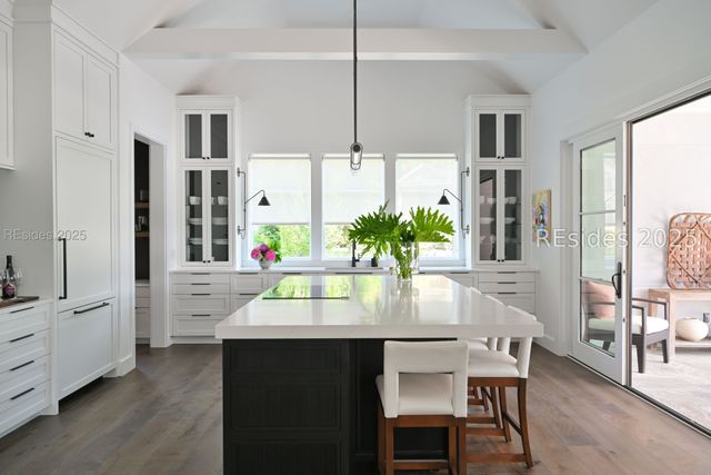 3 Abbeville Ct, Bluffton, SC 29910