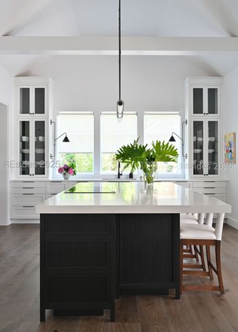 3 Abbeville Ct, Bluffton, SC 29910