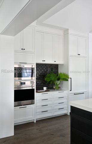 3 Abbeville Ct, Bluffton, SC 29910