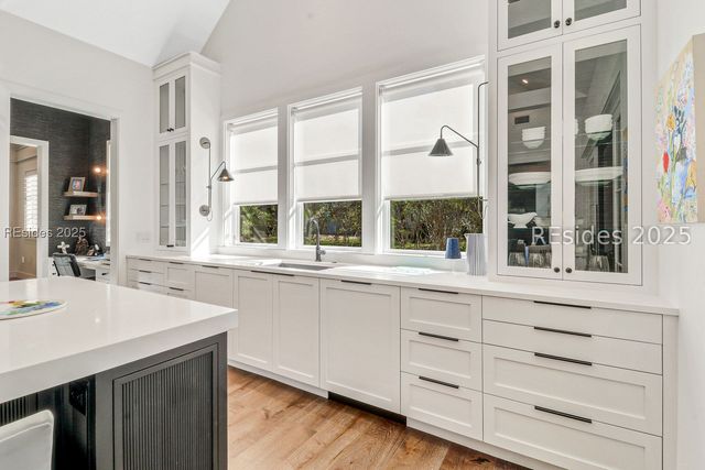 3 Abbeville Ct, Bluffton, SC 29910