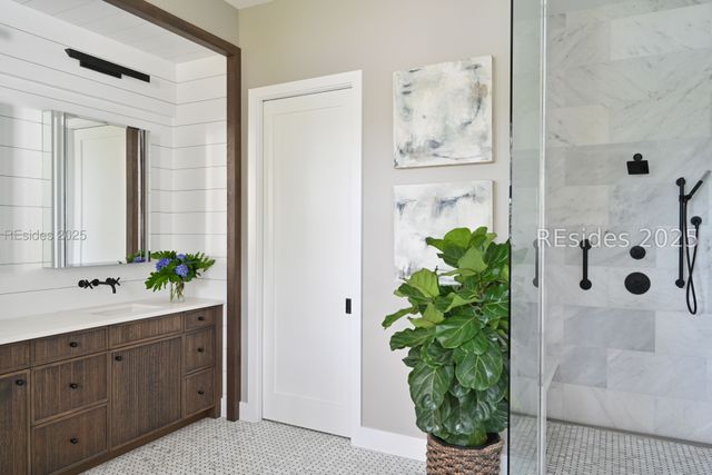 3 Abbeville Ct, Bluffton, SC 29910