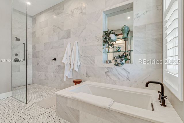 3 Abbeville Ct, Bluffton, SC 29910