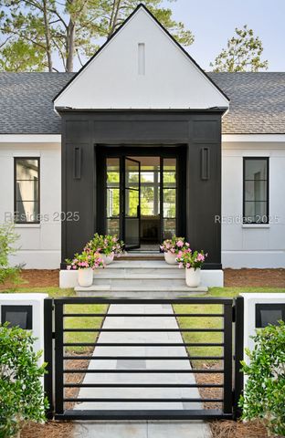 3 Abbeville Ct, Bluffton, SC 29910