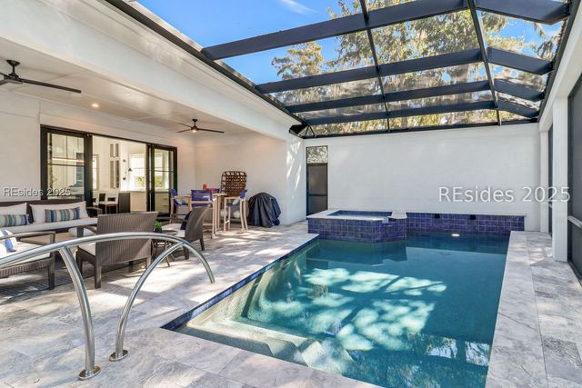 3 Abbeville Ct, Bluffton, SC 29910