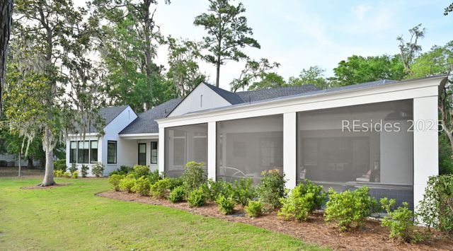 3 Abbeville Ct, Bluffton, SC 29910