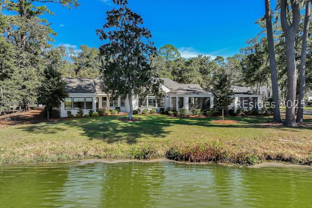 3 Abbeville Ct, Bluffton, SC 29910