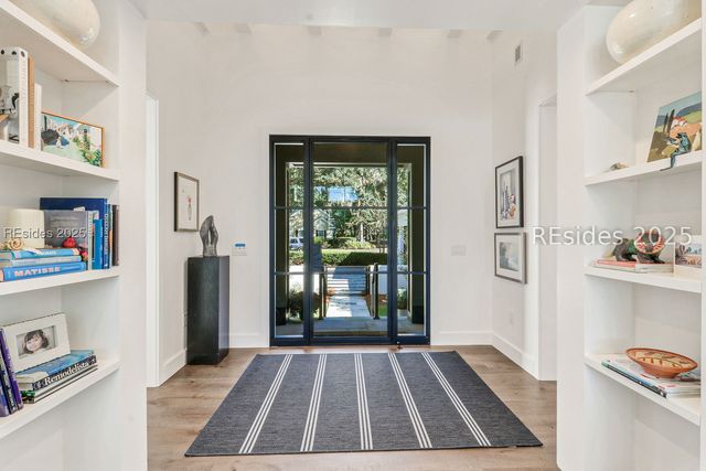 3 Abbeville Ct, Bluffton, SC 29910