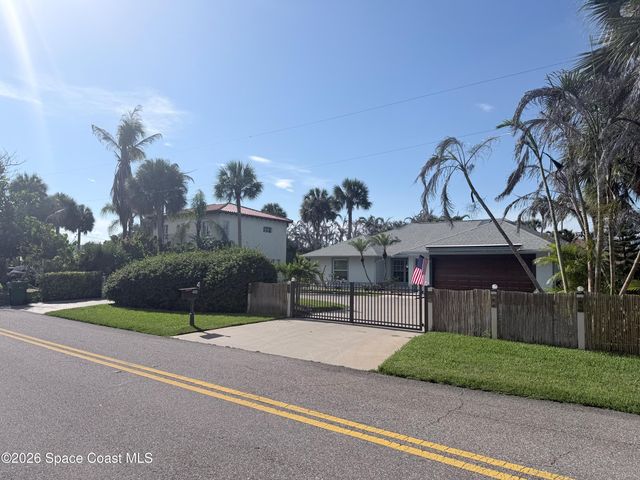 702 Oak Street, Melbourne Beach, FL 32951