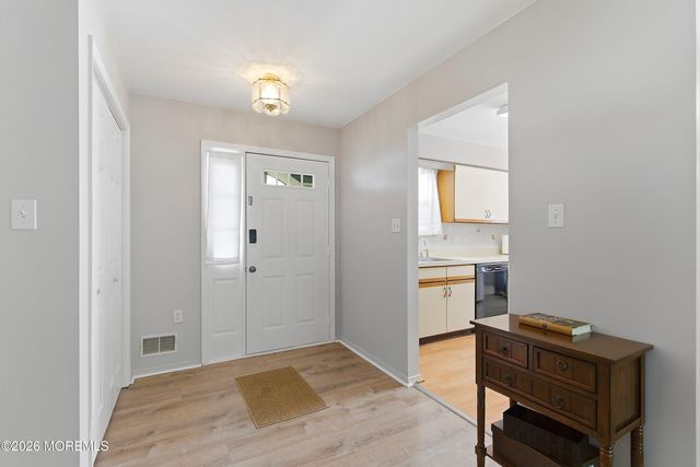 203 Sunset Drive, Forked River, NJ 08731