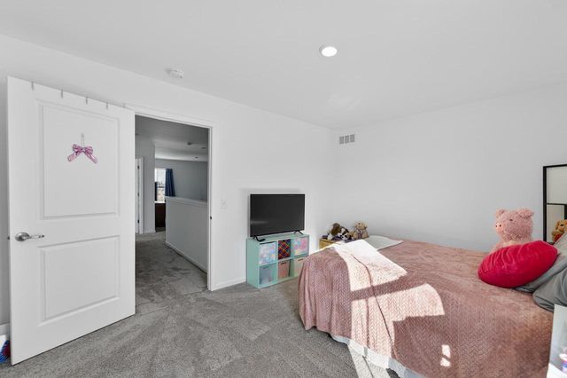 4127 Eton Circle, Windsor, WI 53598