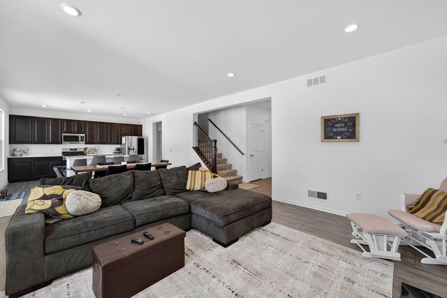 4127 Eton Circle, Windsor, WI 53598