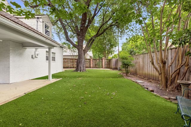4429 Stanford, University Park, TX 75225
