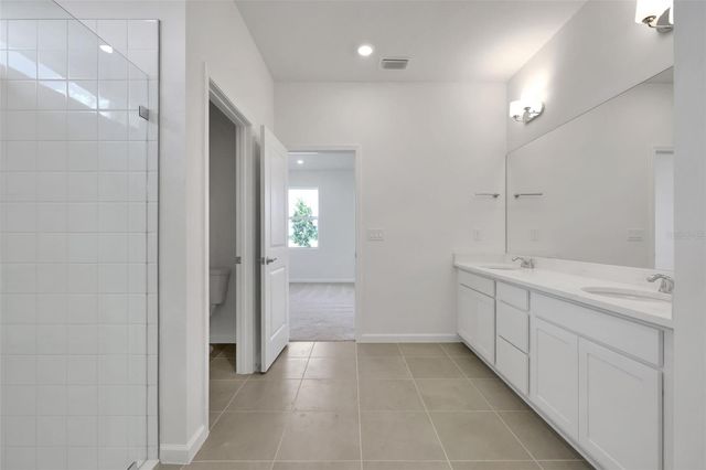 10716 NW SUNCREST LOOP, Port St Lucie, FL 34987