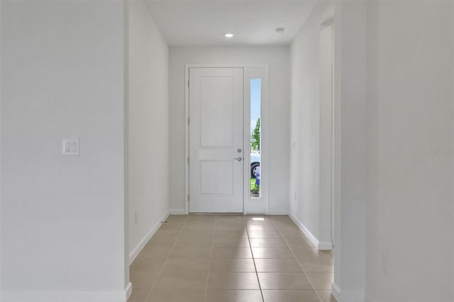 10716 NW SUNCREST LOOP, Port St Lucie, FL 34987