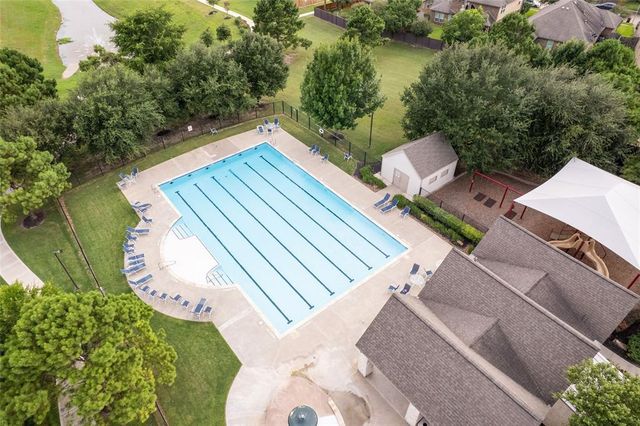 33515 Green Prairie Drive, Brookshire, TX 77423