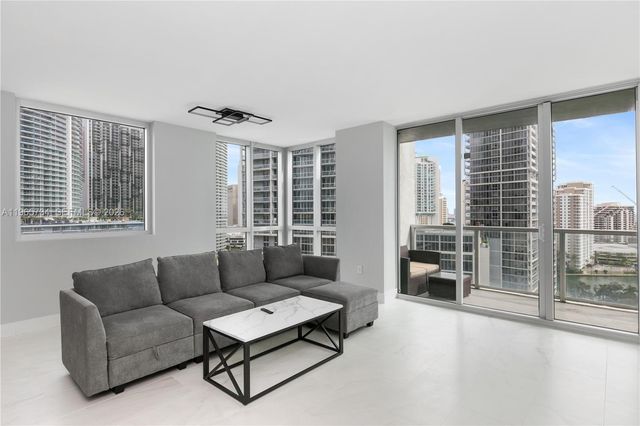 500 Brickell Ave 1801, Miami, FL 33131