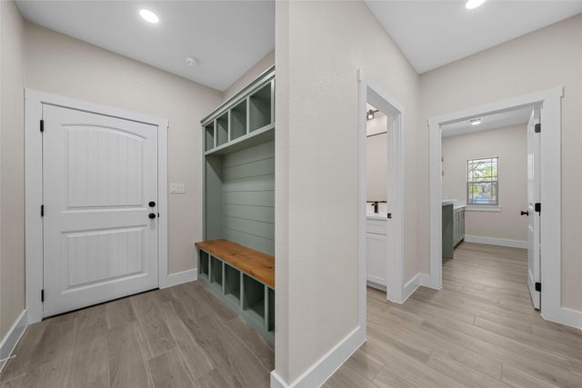 317 N Big Red Way, China Spring, TX 76633