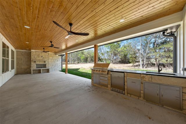 317 N Big Red Way, China Spring, TX 76633