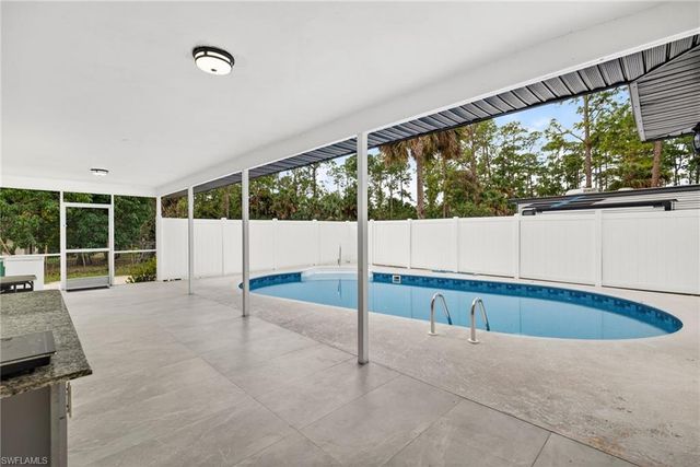 1641 8th ST NE, Naples, FL 34120