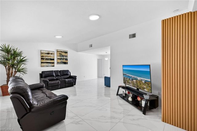 1641 8th ST NE, Naples, FL 34120