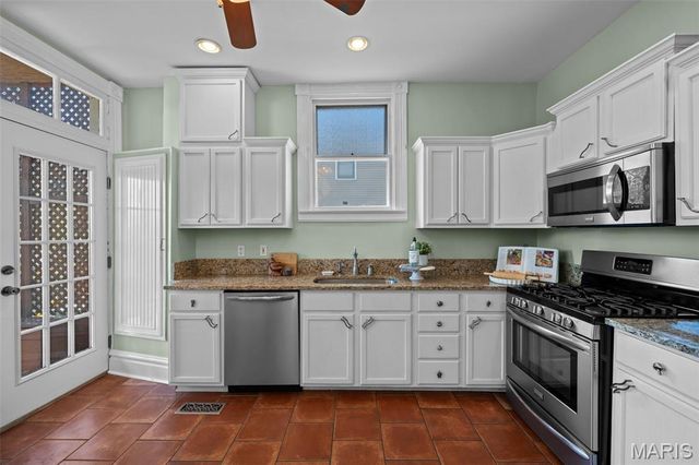 6518 Odell Street, St Louis, MO 63139