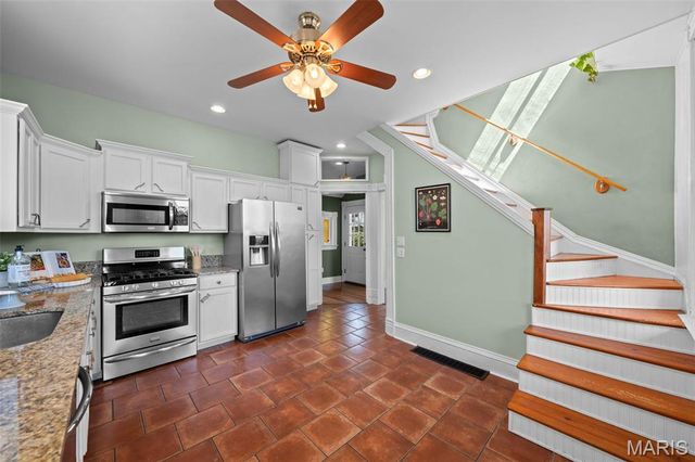 6518 Odell Street, St Louis, MO 63139