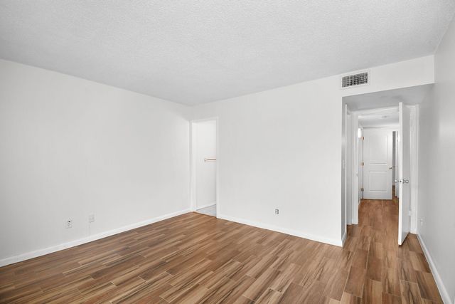 2600 SE Ocean Boulevard S7, Stuart, FL 34996