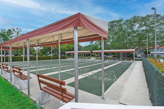 2600 SE Ocean Boulevard S7, Stuart, FL 34996