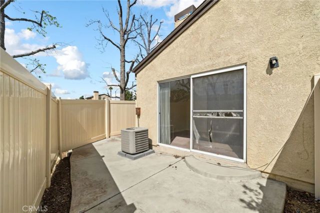 282 Parkview Drive, Lake Elsinore, CA 92530