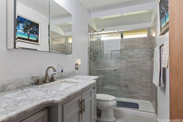 98-1372 Koaheahe Place 18174, Pearl City, HI 96782