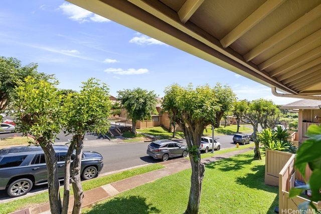 98-1372 Koaheahe Place 18174, Pearl City, HI 96782