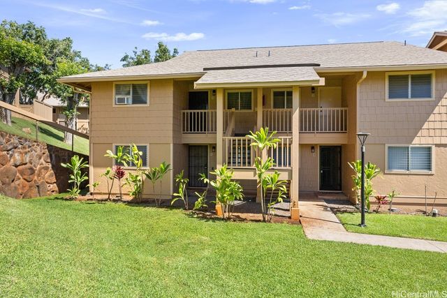 98-1372 Koaheahe Place 18174, Pearl City, HI 96782