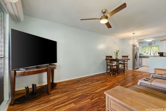 98-1372 Koaheahe Place 18174, Pearl City, HI 96782